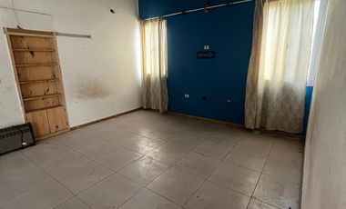 Casa en  B° Solares de Santa Lucia. Lote 19