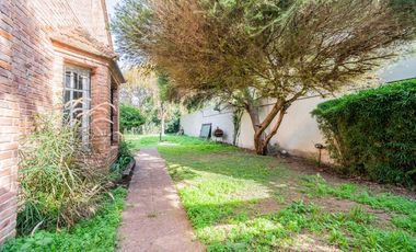 Casa en Monte Grande - 3 dormitorios y escritorio - APTO CREDITO