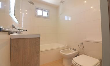 Venta - Departamento 3 ambientes  -  S.Martin(Ctro)