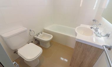 Venta - Departamento 3 ambientes  -  S.Martin(Ctro)