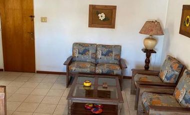 Vendo Depto. 2 Dorm. c/cochera amueblado