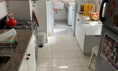 Vendo Depto. 2 Dorm. c/cochera amueblado