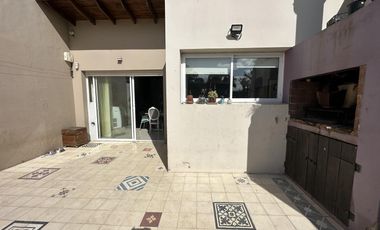 VENTA | CASA 2 AMBIENTES CON JARDÍN | COLINAS DE PERALTA RAMOS