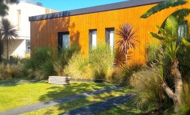Casa en Venta Puerto de Escobar - Muelles -  MAROTO PROPIEDADES