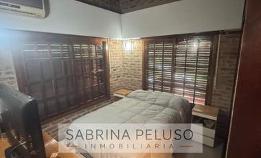 Casa en Canning (E. Echeverria)