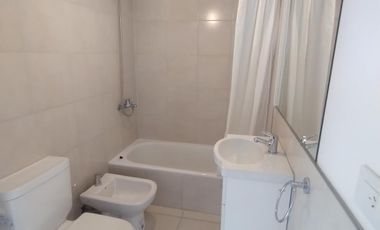 VENTA DEARTAMENTO CON BALCON Y COCHERA, MORON