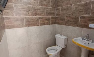 Excelente edificio  comercial con galpon a estrenar