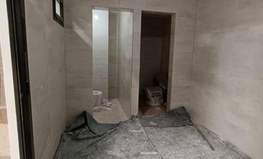 Excelente edificio  comercial con galpon a estrenar