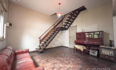 Casa en Venta en Boulogne con Amplio Terreno y Buenos Accesos