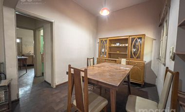 Casa en Venta en Boulogne con Amplio Terreno y Buenos Accesos