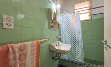 Casa en Venta en Boulogne con Amplio Terreno y Buenos Accesos