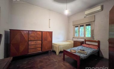 Casa en Venta en Boulogne con Amplio Terreno y Buenos Accesos