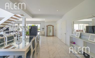 Casa en venta en Don Joaquin, Canning