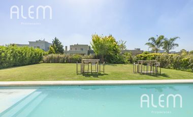 Casa en venta en Don Joaquin, Canning