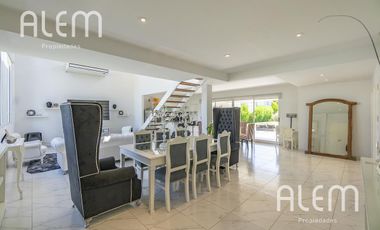 Casa en venta en Don Joaquin, Canning