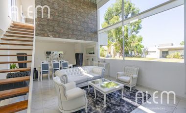 Casa en venta en Don Joaquin, Canning