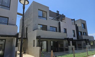 Departamento de 4 ambientes a estrenar en Town Kiri
