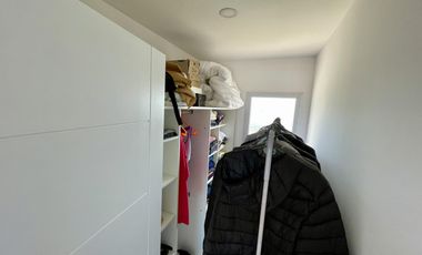 VENTA DE CASA A LA LAGUNA - BARRIO SAN SEBASTIAN AREA 6