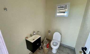 VENTA DE CASA A LA LAGUNA - BARRIO SAN SEBASTIAN AREA 6
