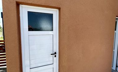 VENTA DE CASA A LA LAGUNA - BARRIO SAN SEBASTIAN AREA 6