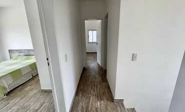 VENTA DE CASA A LA LAGUNA - BARRIO SAN SEBASTIAN AREA 6