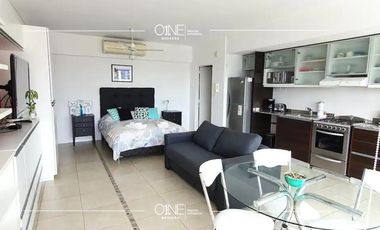 1 AMBIENTE CON MUEBLES Y EQUIPADO!!!