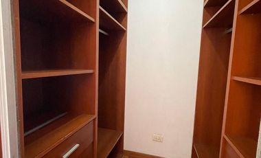 Departamento 4 ambientes con balcón al frente, lavadero y cochera - Wilde
