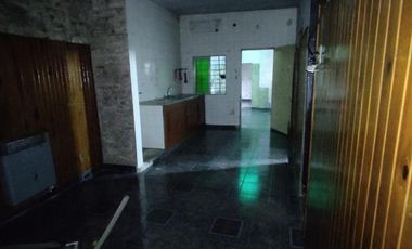 CASA DE 2 DORMITORIOS EN LACALLE BLASCO IBAÑEZ A MTS DE BYNNON