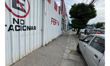 ARRIENDO LOCAL COMERCIAL, CON SALA DE VENTAS Y OFICINAS, PAI