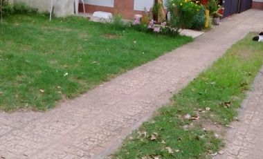Casa en venta - 4 Dormitorios 2 Baños - Cochera - 137Mts2 - Santa Teresita