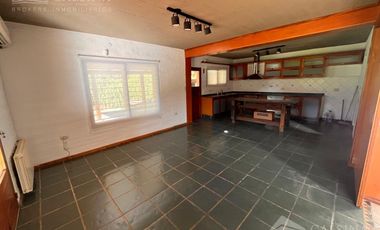 Casa en venta y alquiler en Villa Allende golf