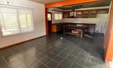 Casa en venta y alquiler en Villa Allende golf