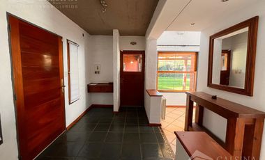 Casa en venta y alquiler en Villa Allende golf