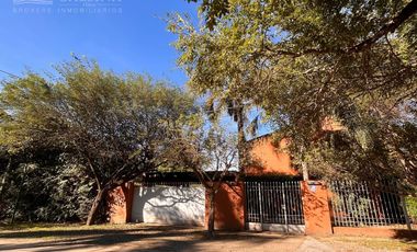 Casa en venta y alquiler en Villa Allende golf