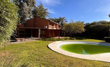 Casa en venta y alquiler en Villa Allende golf