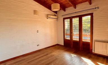 Casa en venta y alquiler en Villa Allende golf