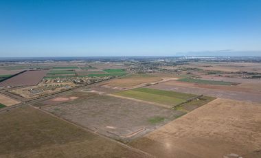 LOTE DE 480M2 - VENTA -  BARRIO PRIVADO - IBARLUCEA