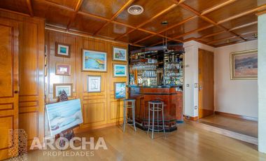 Departamento en Quilmes 4 dormitorios con 2 cocheras piso 5