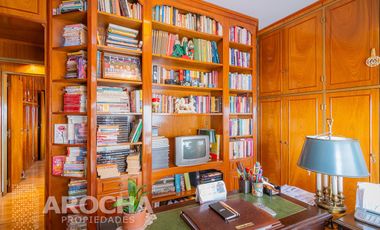 Departamento en Quilmes 4 dormitorios con 2 cocheras piso 5