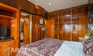 Departamento en Quilmes 4 dormitorios con 2 cocheras piso 5