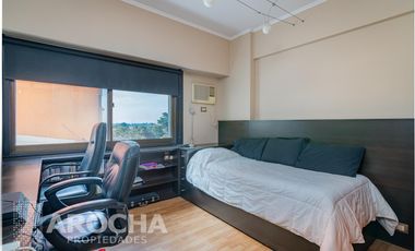 Departamento en Quilmes 4 dormitorios con 2 cocheras piso 5