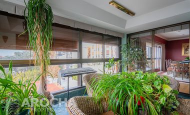 Departamento en Quilmes 4 dormitorios con 2 cocheras piso 5
