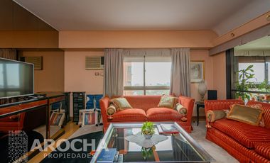Departamento en Quilmes 4 dormitorios con 2 cocheras piso 5