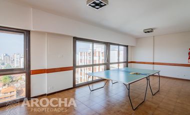 Departamento en Quilmes 4 dormitorios con 2 cocheras piso 5