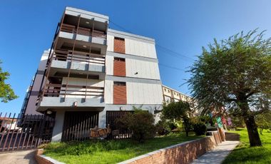 Departamento - Venta - Villa Gesell - 5 Ambientes - Gas Natural - Cochera