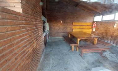 Departamento - Venta - Villa Gesell - 5 Ambientes - Gas Natural - Cochera