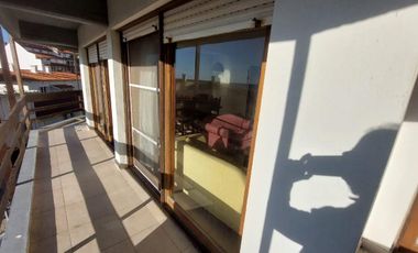 Departamento - Venta - Villa Gesell - 5 Ambientes - Gas Natural - Cochera