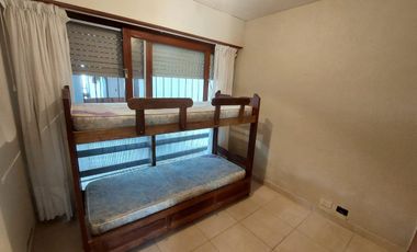 Departamento - Venta - Villa Gesell - 5 Ambientes - Gas Natural - Cochera