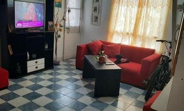 Departamento en venta - 2 Dormitorios 1 Baño - 49Mts2 - Villa Centenario, Lomas de Zamora