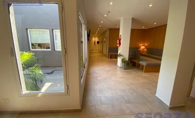 Alquiler Edificio Comercial - Local en  San Miguel